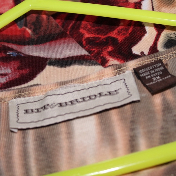 Wild West Story Embellished Cowgirl Western Tee - Picture 4 of 4